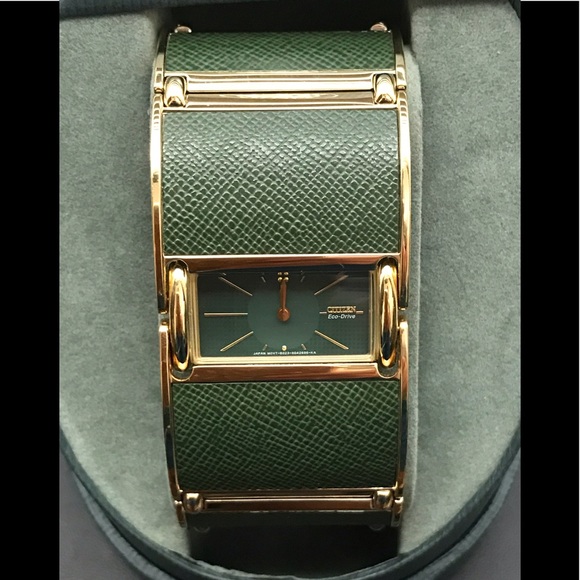 Citizen Jewelry - NWT Women’s Wide Bangle Bracelet Watch